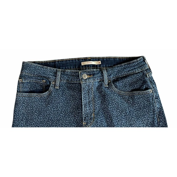 Womens Levi's 711 Skinny Jeans Blue Leopard Animal Print Stretch Mid Rise Sz 31 - Picture 3 of 8